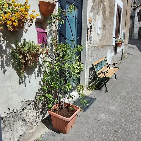 La Casa Nel Borgo Apartment *